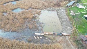 Sapanca Gölü'nde su seviyesi azalan yağışlar nedeniyle düştü