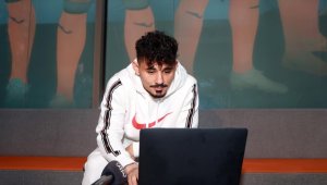 Serdar Gürler'in favori fotoğrafı "Şampiyonlar" oldu