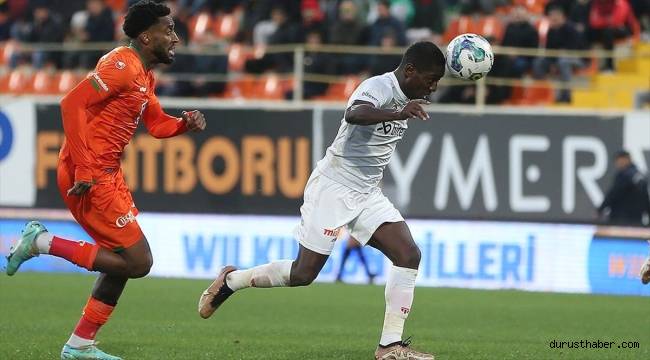 Sivasspor 3 puanı 3 golle aldı