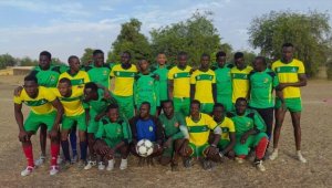 Süper Amatör Lig ekibi Nart Spor, kullanılmayan formalarını Afrika'ya gönderdi