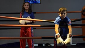 "Taktakçı ikizler" 3 dövüş sporunda dünya şampiyonluğu hedefiyle çalışıyor