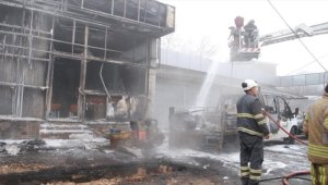 Tuzla'da kazı çalışmasında doğal gaz borusunun patlaması sonucu 1 işçi yaralandı