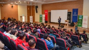 Van'da 14 ilden üniversite öğrencilerinin katılımıyla düzenlenen "Mühendislik Kampı" başladı