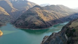 Yağışlarla anılan Doğu Karadeniz'de, yer altı ve yüzey sularında azalma endişesi