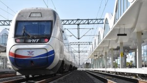 Yarıyıl tatili için ek YHT seferleri konuldu