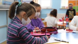 Yüz yüze eğitim, çevrim içi eğitime göre daha etkili bir öğrenme sağlıyor