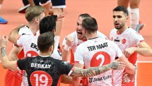 Ziraat Bankkart'ta, Şampiyonlar Ligi'nde gruptan çıkmak için takımın "enerjisi"ne inanılıyor