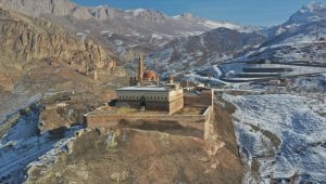 Ziyaretçi rekoru kıran İshak Paşa Sarayı restore edilecek