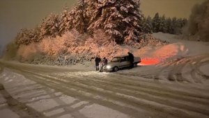 Zonguldak'ın yüksek kesimlerinde kar etkili oluyor