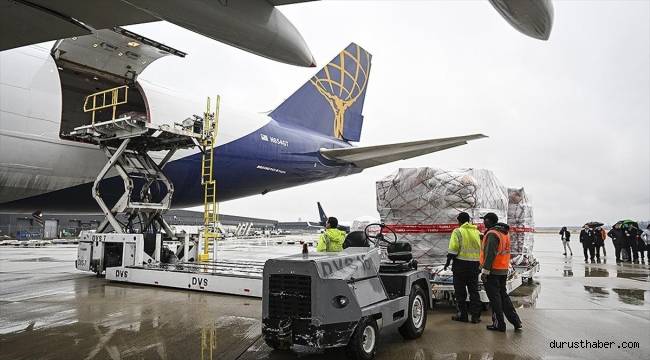 ABD'den THY, Atlas Air ve Boeing işbirliğiyle Türkiye'deki deprem bölgesine 60 tonluk yardım gönderildi