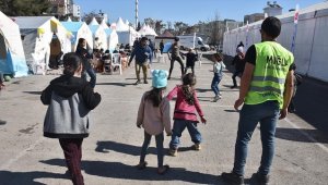 Adıyaman'da hayırseverlerin kurduğu çadır kentte 900 depremzede barınıyor