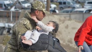 Ailesine ve yakınlarına ulaşılamayan depremzede çocuklar için çağrı merkezi kuruldu