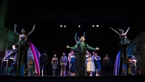 Ankara Devlet Tiyatrosunun "Hisseli Harikalar Kumpanyası" müzikali seyirciyle buluşacak