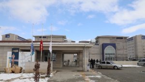 Ankara'ya getirilen depremzedeler KYK yurtlarına yerleştiriliyor