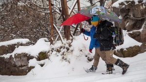 Ardahan'ın Damal ve Posof ile Ağrı'nın Hamur ilçesinde eğitime kar engeli
