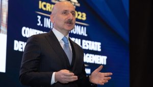 Bakan Karaismailoğlu: Yüksek hızlı tren ve hızlı tren bağlantısına sahip il sayısı 8'den 52'ye yükseltilecek