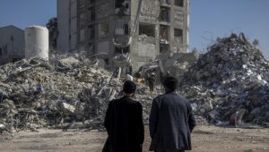 Bakan Kurum: Deprem bölgesinde 84 bin 726 bina yıkık, acil yıkılacak ve ağır hasarlı olarak tespit edildi