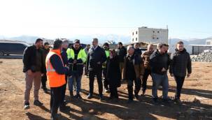 Başkan Büyükkılıç, deprem bölgesi olan Gaziantep’e gitti 