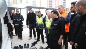 Başkan Büyükkılıç, Vali Çiçek ile Birlikte Konteyner Çarşı’da İncelemelerde Bulundu