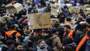 Çankaya Belediyesinin yardım kolileri deprem bölgesine hareket etti