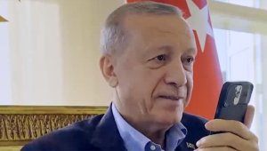 Cumhurbaşkanı Erdoğan depremin 248'inci saatinde enkazdan kurtarılan Aleyna ile telefonda görüştü