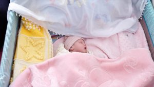 Cumhurbaşkanı Erdoğan'ın ismini koyduğu "Ayşe Betül" bebek ailesini hayata bağladı