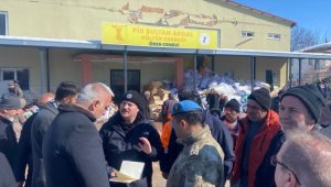 Deprem bölgesindeki cemevleri depremzedelere barınma hizmeti veriyor 