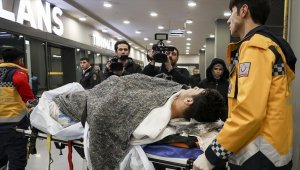 Deprem bölgesinden İstanbul'a getirilen 1264 yaralının tedavisi sürüyor