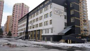 Deprem riskiyle boşaltılan okullarda sessizlik