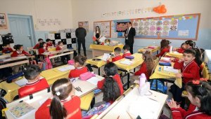 Depremden etkilenen 166 bin 238 öğrencinin nakilleri yapıldı