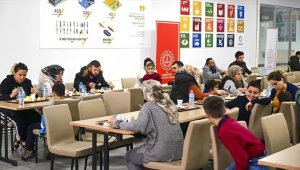 Depremzedeler, kamu kurum ve kuruluşlarının konaklama ve yemek hizmetlerinden ücretsiz yararlanacak