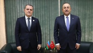 Dışişleri Bakanı Çavuşoğlu Azerbaycanlı mevkidaşı Bayramov ile telefonda görüştü