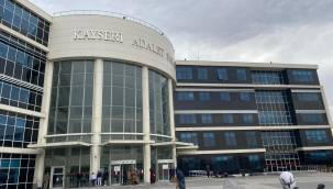 Ellerinde bıçakla gelin arabasının önünü kesen şahısların yargılanmasına devam edildi