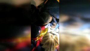 Hatay'da 7 yaşındaki çocuk, depremin 136. saatinde enkazdan kurtarıldı 