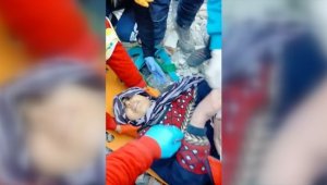 Hatay'da depremin 204. saatinde bir kadın enkazdan kurtarıldı