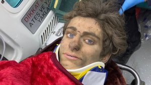 Hatay'da enkaz altında kalan genç 69 saat sonra kurtarıldı