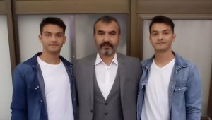 İkizler Alican ve Emrecan depremde el ele yaşama veda etti