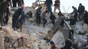 Kahramanmaraş merkezli depremlerden etkilenen Suriye'de ölenlerin sayısı 2 bin 530'a çıktı