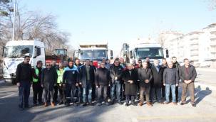 Kayseri, Büyükşehir ve ilçe belediyeleriyle deprem bölgesinde 