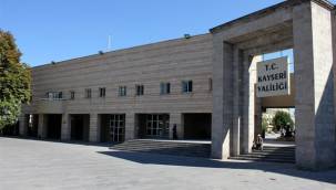 Kayseri'de 433 yapı ağır hasarlı çıktı, kontroller sürüyor