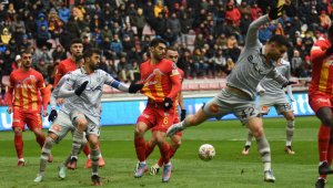 Kayserispor 3 puanı tek golle aldı