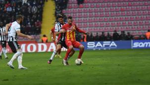 Kayserispor ile sözleşmesini fesh eden Onur Bulut Beşiktaş'ta