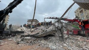 Kuveyt'te depremzedeler için başlatılan kampanyada 4 saatte 11 milyon dolar toplandı