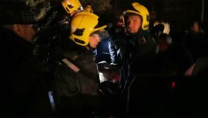 Özbekistan'dan gelen ekipler Hatay'da 9 kişiyi enkaz altından kurtardı