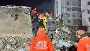 Rize AFAD öncülüğünde, Gaziantep'te anne ve çocuğu 63 saat sonra enkazdan kurtarıldı