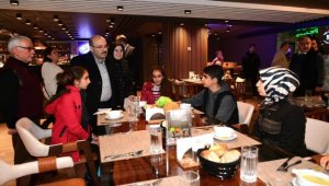 Trabzon'a gelen 2 bin 500 depremzede konaklayacakları yerlere yerleştirildi