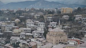 UNESCO kenti Safranbolu'nun tarihi yapıları karla kaplandı