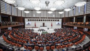 Afet Yeniden İmar Fonu kurulmasını öngören teklif, TBMM Genel Kurulunda kabul edildi