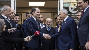 AK Parti, Yeniden Refah Partisi'ni Cumhur İttifakı'na katılmaya davet etti