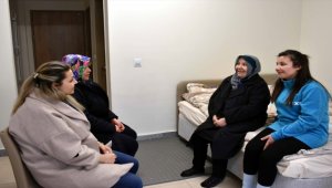 Anne ve iki çocuğu depremde gardıroba sığınmış